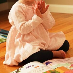 Burt’s Bees 12 mo dress